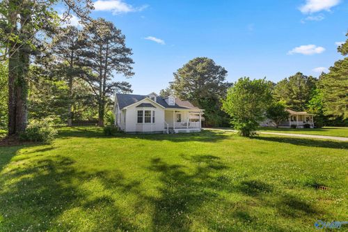1123 Larry St, Glencoe, AL, 35905-1191 | Card Image