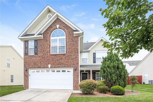 5902 Laurel Creek Ct, Greensboro, NC, 27405-8259 | Card Image