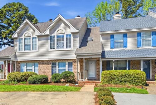 174 Corwin Cir, Hampton, VA, 23666-1499 | Card Image
