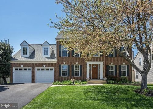 2618 Iron Forge Rd, HERNDON, VA, 20171-2918 | Card Image