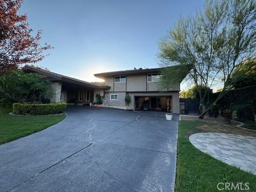 2840 Hudson Ave, Corona, CA, 92881-3510 | Card Image