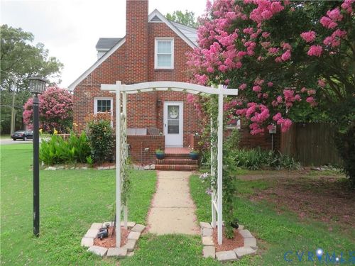 5900 River Rd, South Chesterfield, VA, 23803-2102 | Card Image