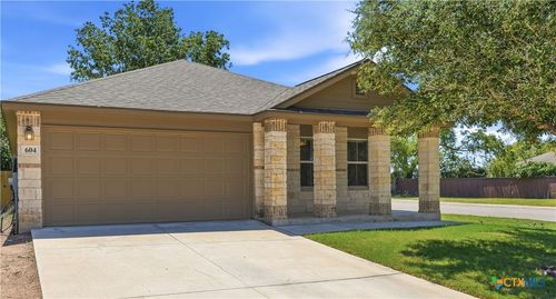604 Briggs Dr, New Braunfels, TX, 78130-3772 | Card Image