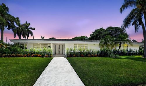 7200 Sw 137th St, Palmetto Bay, FL, 33158-1226 | Card Image