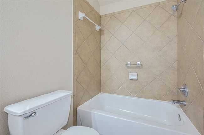 2206 Grand Shore Ct, House other with 4 bedrooms, 4 bathrooms and 2 parking in Pearland TX | Image 29