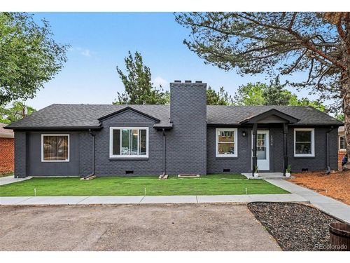 1970 Quebec St, Denver, CO, 80220-1926 | Card Image