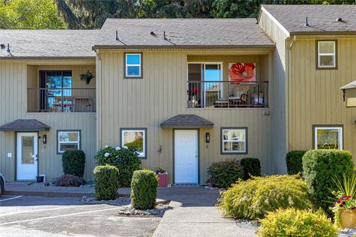 8-3350 Island Highway W, Qualicum Beach, BC, V9K2S2 | Card Image