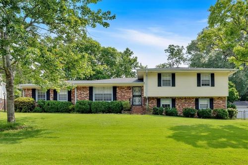 115 Creek Cir, Stockbridge, GA, 30281-3320 | Card Image