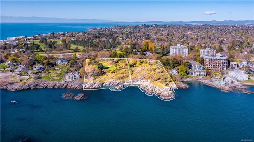 1069/1101 Beach Dr, Oak Bay, BC, V8S2N2 | Card Image