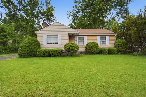 40 West Canton Circle, Springfield, MA, 01104 | Card Image