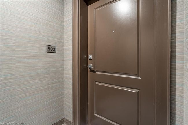 902 - 450 Dundas St E, House attached with 2 bedrooms, 2 bathrooms and 2 parking in Hamilton ON | Image 13