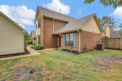 6669 Pondside Cir, Memphis, TN, 38119-8661 | Card Image