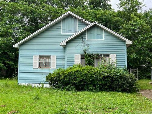 305 N Cypress St, Pine Bluff, AR, 71601-3315 | Card Image