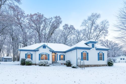 9301 E Division Rd, Mill Creek, IN, 46365-9751 | Card Image