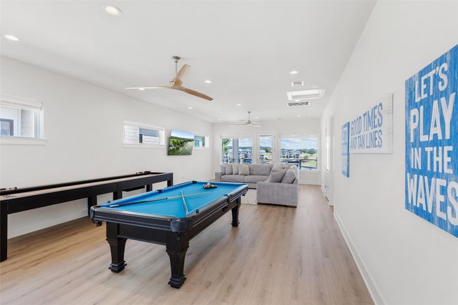 75" Samsung Smart TVs | Lake View | Shuffle Board | Pool Table | Refrigerator for drinks | Board games. | Image 29