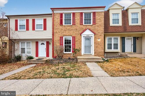 14432 Four Chimney Dr, CENTREVILLE, VA, 20120-3218 | Card Image