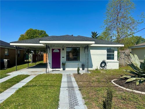 3114 Delille St, Chalmette, LA, 70043-3012 | Card Image
