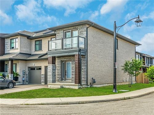 16 Jayla Lane, Smithville, ON, L0R2A0 | Card Image