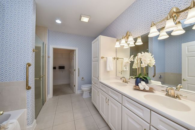 480 - 480 Delnor Glen Dr, Home with 3 bedrooms, 3 bathrooms and 2 parking in St. Charles IL | Image 15