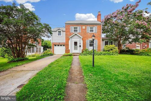 2013 Dayton St, SILVER SPRING, MD, 20902-4219 | Card Image