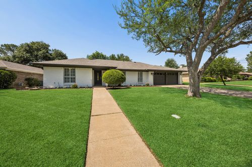 904 Shelley Dr, Arlington, TX, 76012-4126 | Card Image