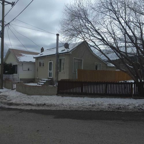 6710 17 Ave, Coleman, AB, T0K0M0 | Card Image