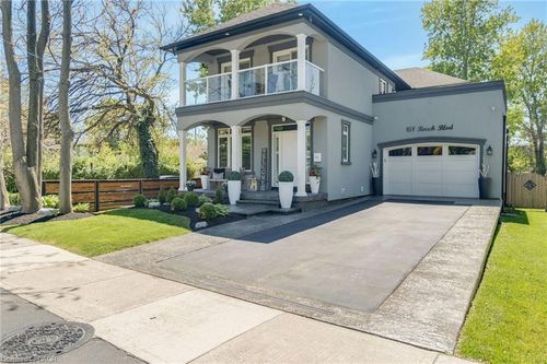 958 Beach Blvd, Hamilton, ON, L8H6Z4 | Card Image