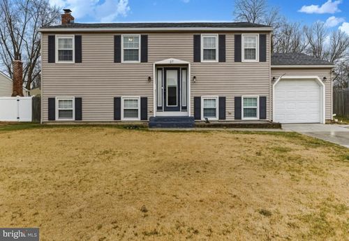 27 Lincoln Dr, LAUREL SPRINGS, NJ, 08021-7448 | Card Image