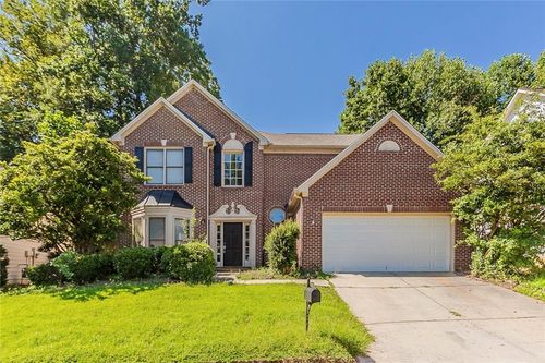 3325 Hidden Trail Rd Se, Smyrna, GA, 30082-2442 | Card Image