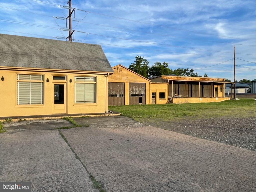 Commercial Sale in ORANGE