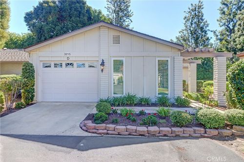 d-3215 Via Carrizo, Laguna Woods, CA, 92637-0646 | Card Image