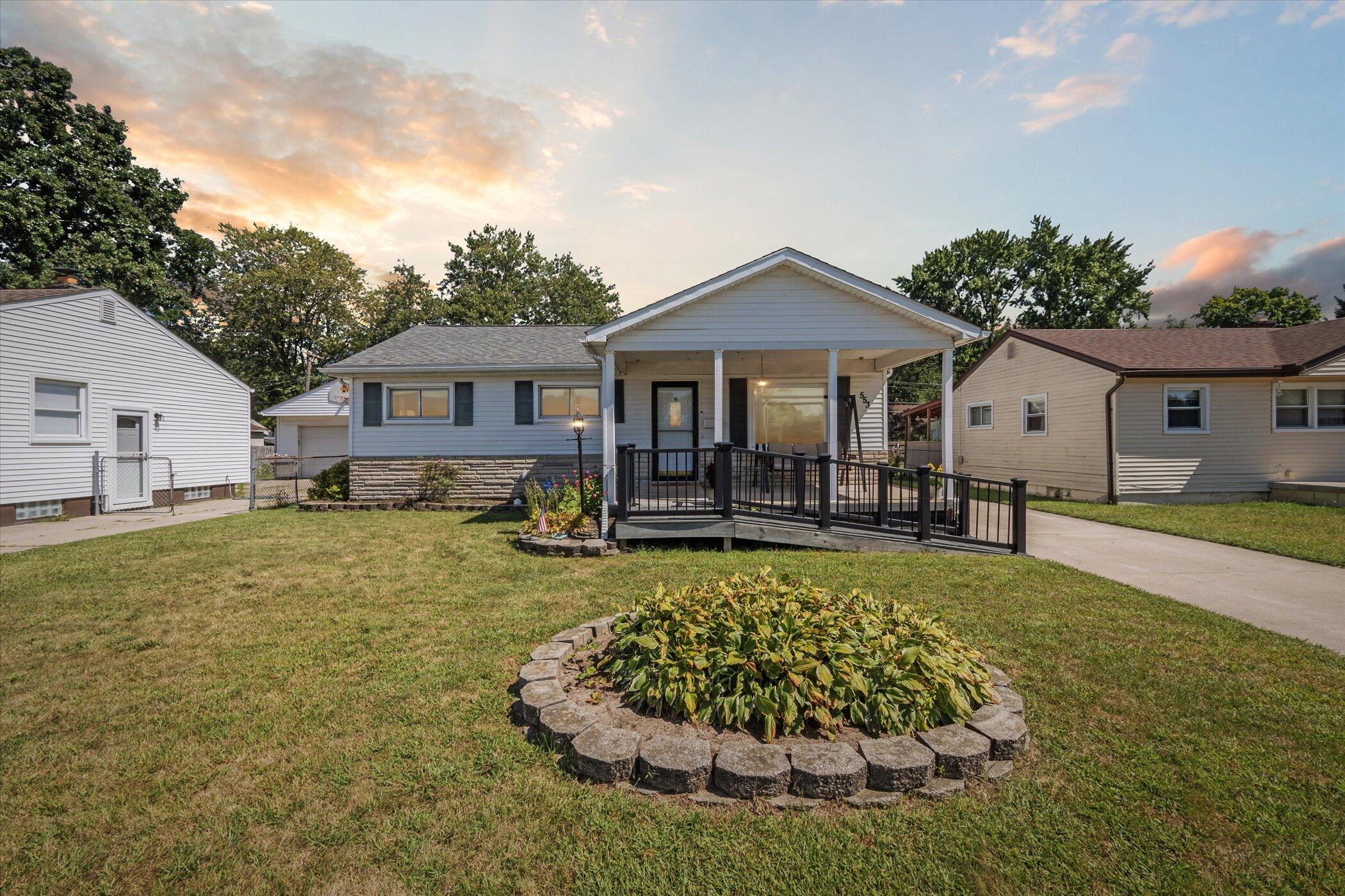 Rosewood Ave, Ypsilanti, MI 48198