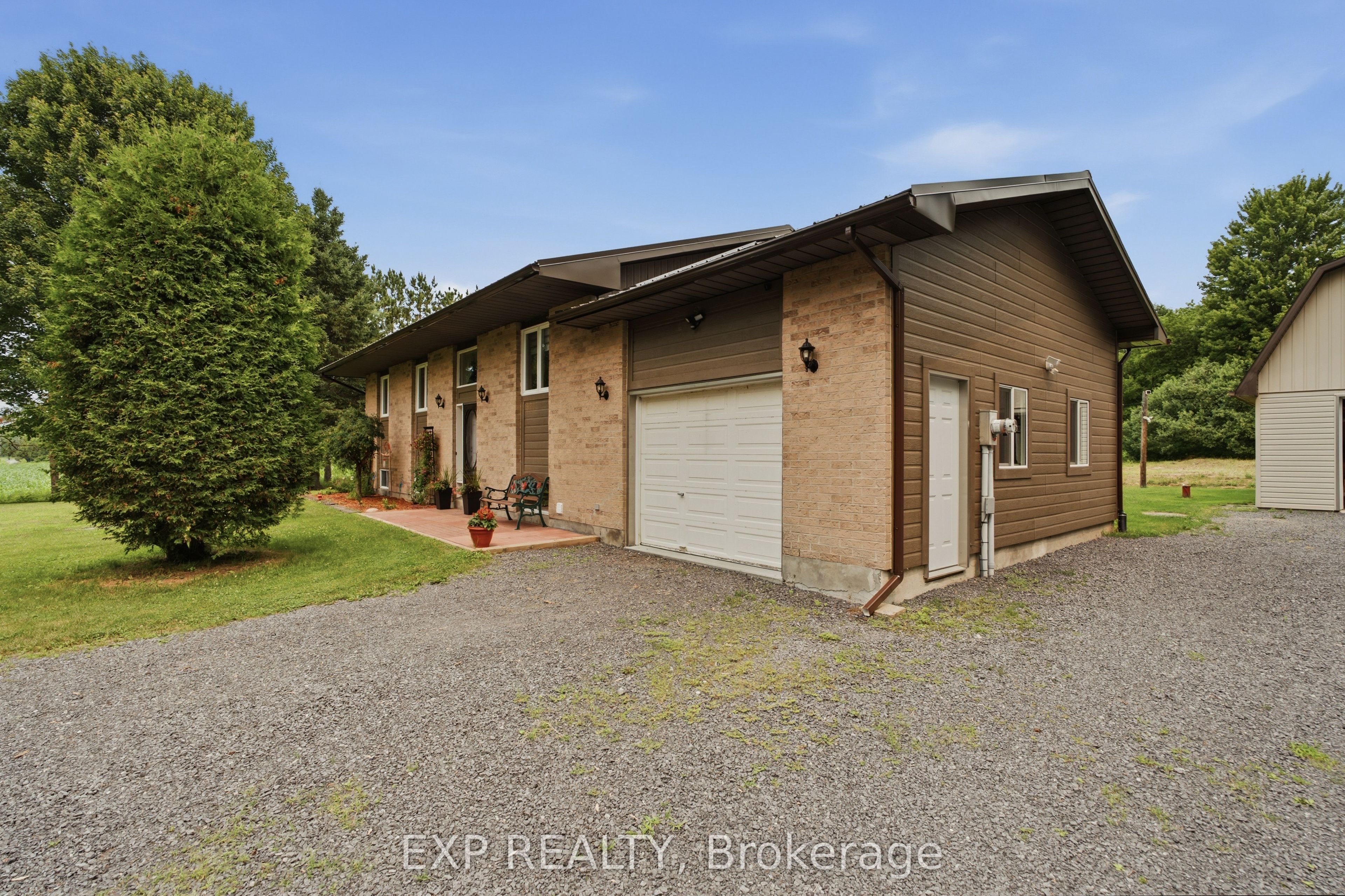 Residential in Clarence-Rockland 3