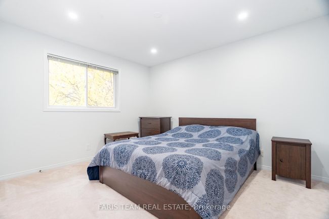 17 Carmichael Crt, House other with 4 bedrooms, 4 bathrooms and 4 parking in Orillia ON | Image 20