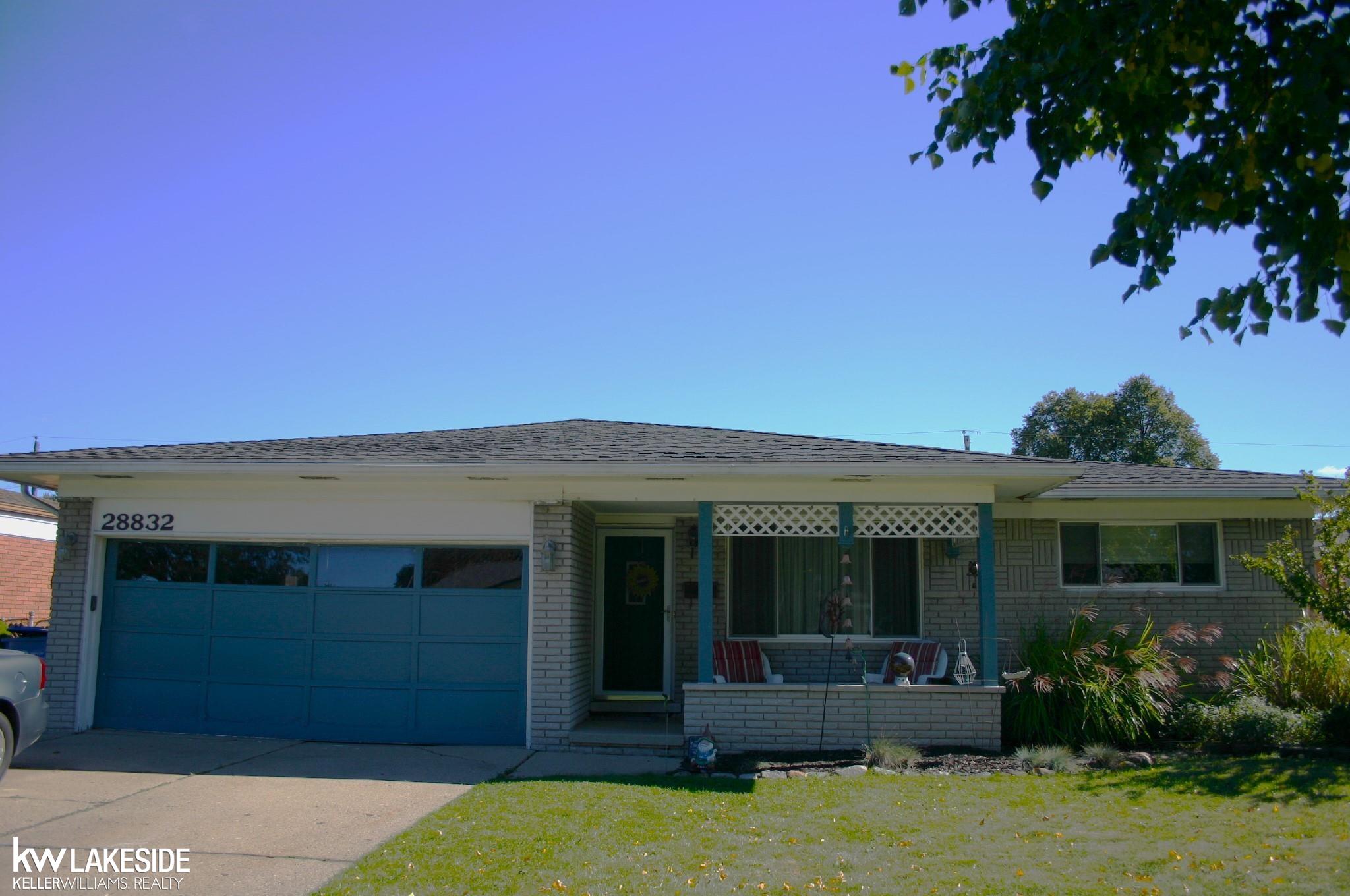 Flanders Ave, Warren, MI 48088