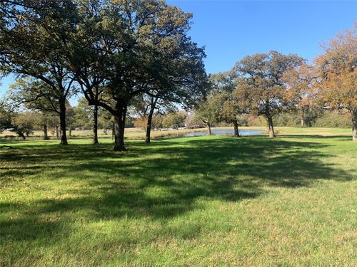 806 Adams Ln, Kaufman, TX, 75142-2245 | Card Image