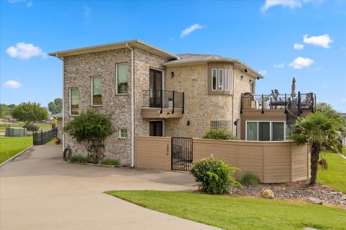 299 Harborview Dr, Rockwall, TX, 75032-2418 | Card Image