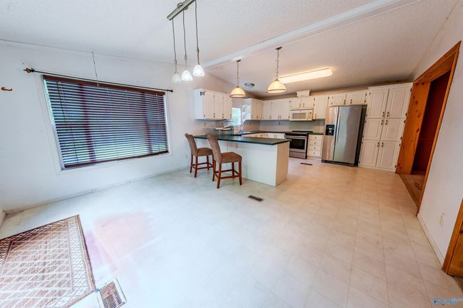 1041 Green Briar Cove Rd, House other with 4 bedrooms, 2 bathrooms and null parking in Union Grove AL | Image 16