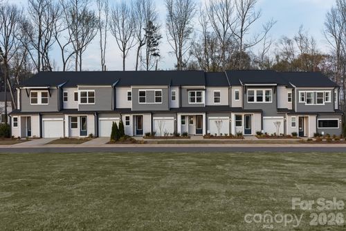 6029 Longar Ln, Charlotte, NC, 28269-4920 | Card Image