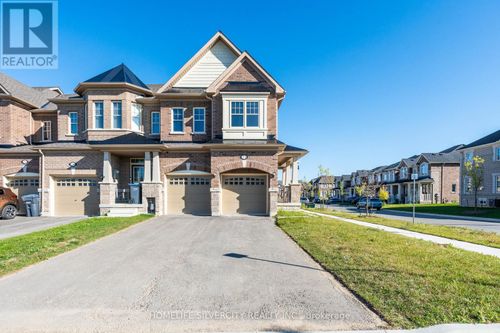 31 Bushwood Trail, Brampton, ON, L7A5J7 | Card Image