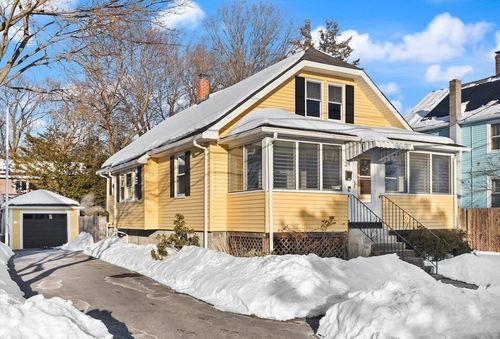 24 Bates Rd, Framingham, MA, 01702-8704 | Card Image