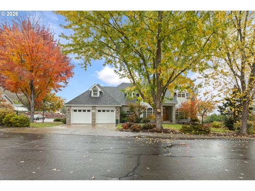 1715 Nw Avery St, Roseburg, OR, 97471 | Card Image