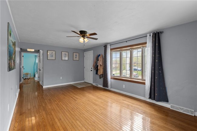 1028 Roseanne Ave, House other with 3 bedrooms, 2 bathrooms and 5 parking in Pittsburgh PA | Image 17