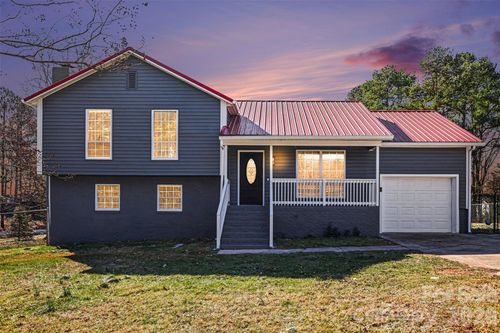 1901 Waverly Dr, Monroe, NC, 28112-2417 | Card Image