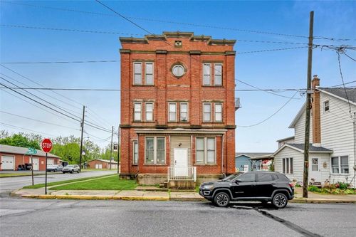 100 High Street, Topton Boro, PA, 19562 | Card Image