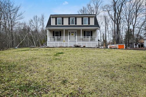 2 Terrace Ln, East Kingston, NH, 03827-2130 | Card Image