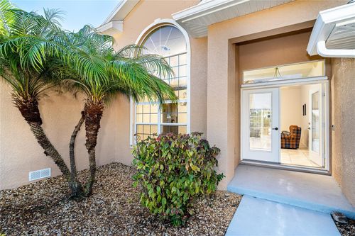 521 Grove Ave Nw, PORT CHARLOTTE, FL, 33952-7806 | Card Image