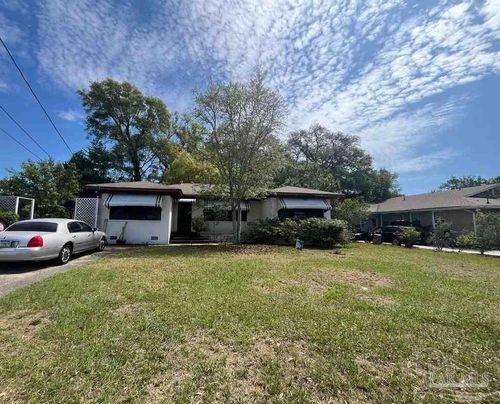 1918 N 17th Ave, Pensacola, FL, 32503-5745 | Card Image
