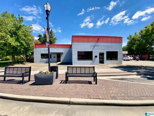 990 Ross St, Heflin, AL, 36264-1164 | Card Image