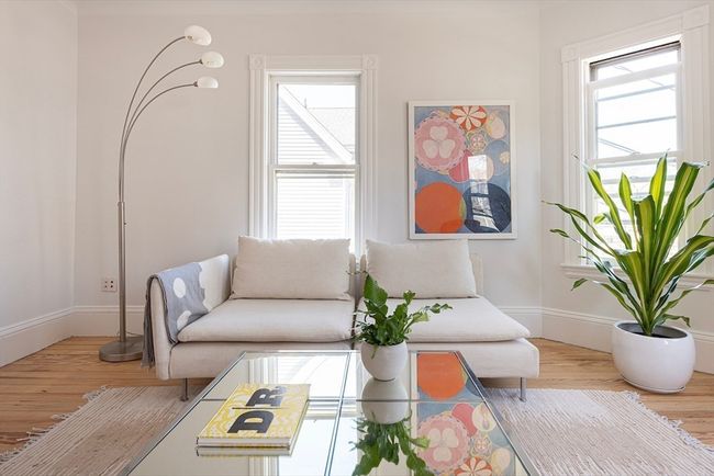 2 - 9 Charnwood Rd, Condo with 4 bedrooms, 2 bathrooms and 2 parking in Somerville MA | Image 6